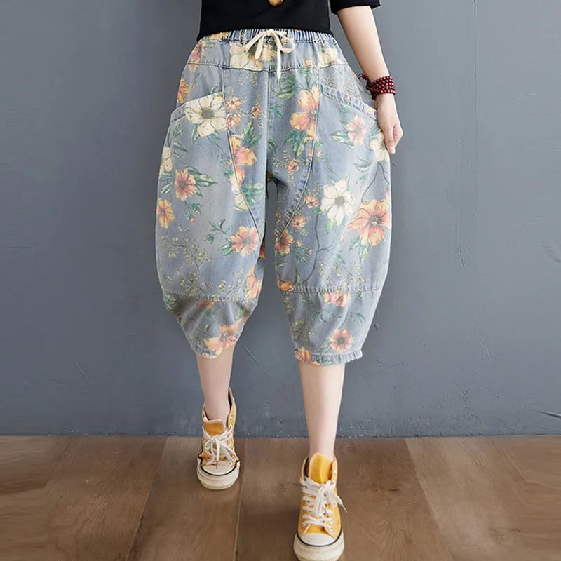 Femmes Été Lâche Décontracté Jeans Nouveau 2021 Mode Streetwear Vintage Imprimé Floral Femme Taille Haute Mi-mollet Pantalon