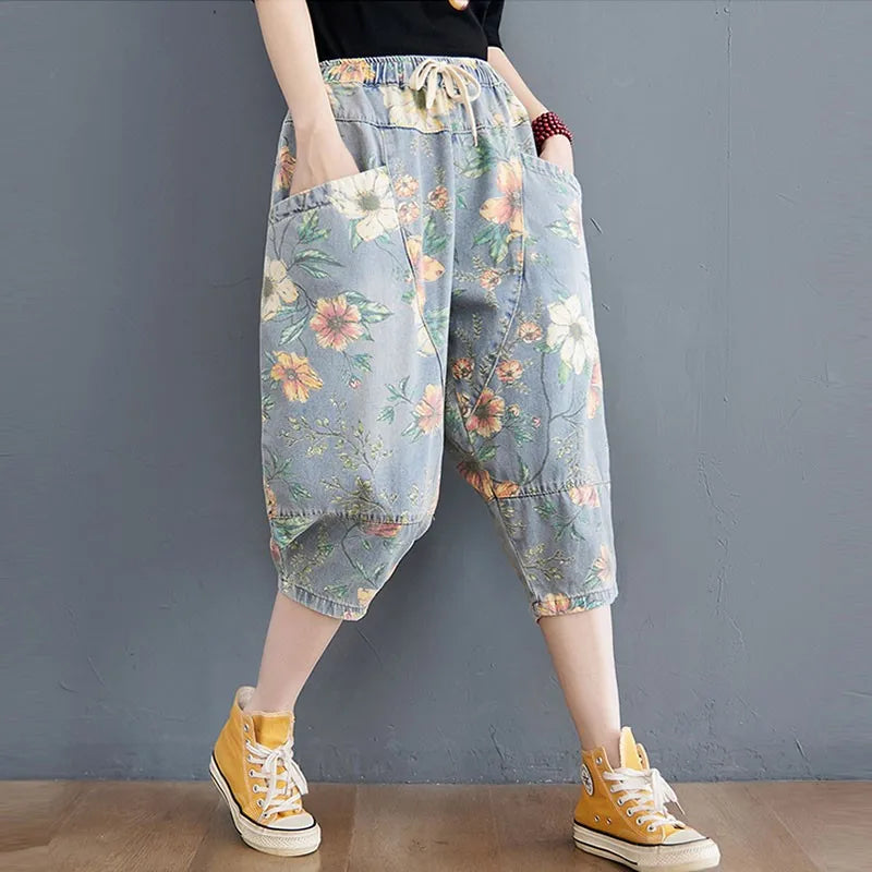 Femmes Été Lâche Décontracté Jeans Nouveau 2021 Mode Streetwear Vintage Imprimé Floral Femme Taille Haute Mi-mollet Pantalon