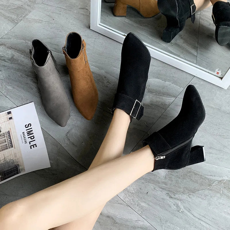 Women Vintage High Heels Ankle Boots Buckle Casual Ladies Sexy Ankle Boots Female Chelsea Boots Plus Size 35-43 Botas De Mujer