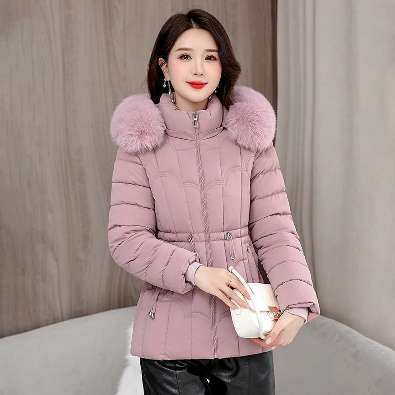 Nouvelle Doudoune Femme Parkas Mode Haute Qualité Chaud Coton Rembourré Manteau Dames Manteau Court À Capuche Survêtements Hauts