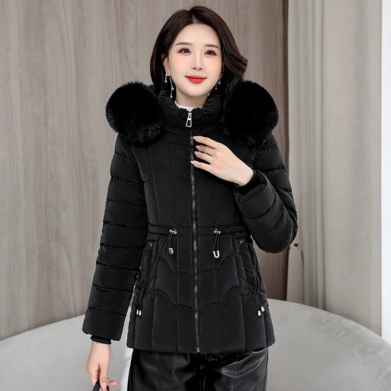 Nouvelle Doudoune Femme Parkas Mode Haute Qualité Chaud Coton Rembourré Manteau Dames Manteau Court À Capuche Survêtements Hauts