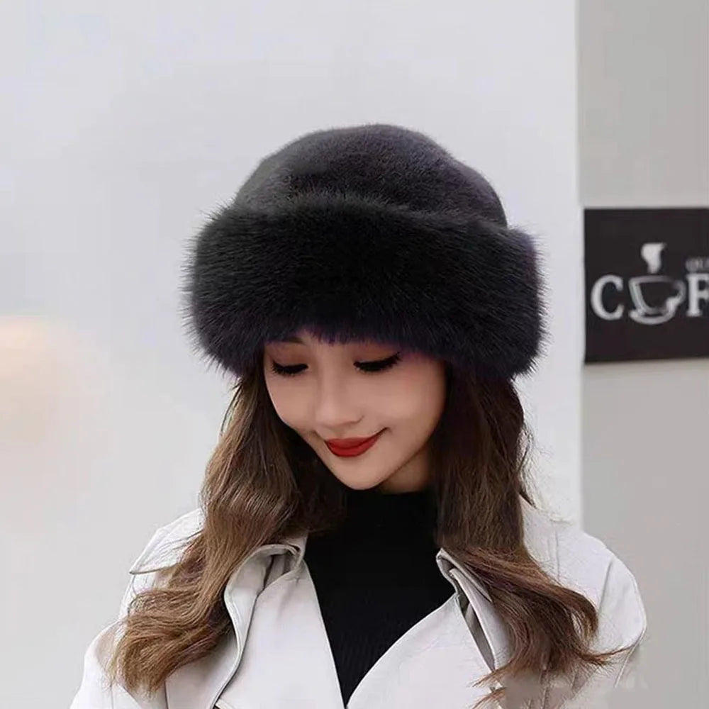 New Women Warm Thick Bucket Hats Fluffy Fur Panama Cap Plush Windproof Ear Protection Caps Solid Luxury Fisherman Hat 2024