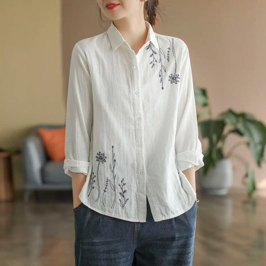 Chemise en coton pour femme, chemisier élégant brodé, haut à manches longues, vêtements vintage, chemises blanches boutonnées, tenue de bureau pour dames 2025