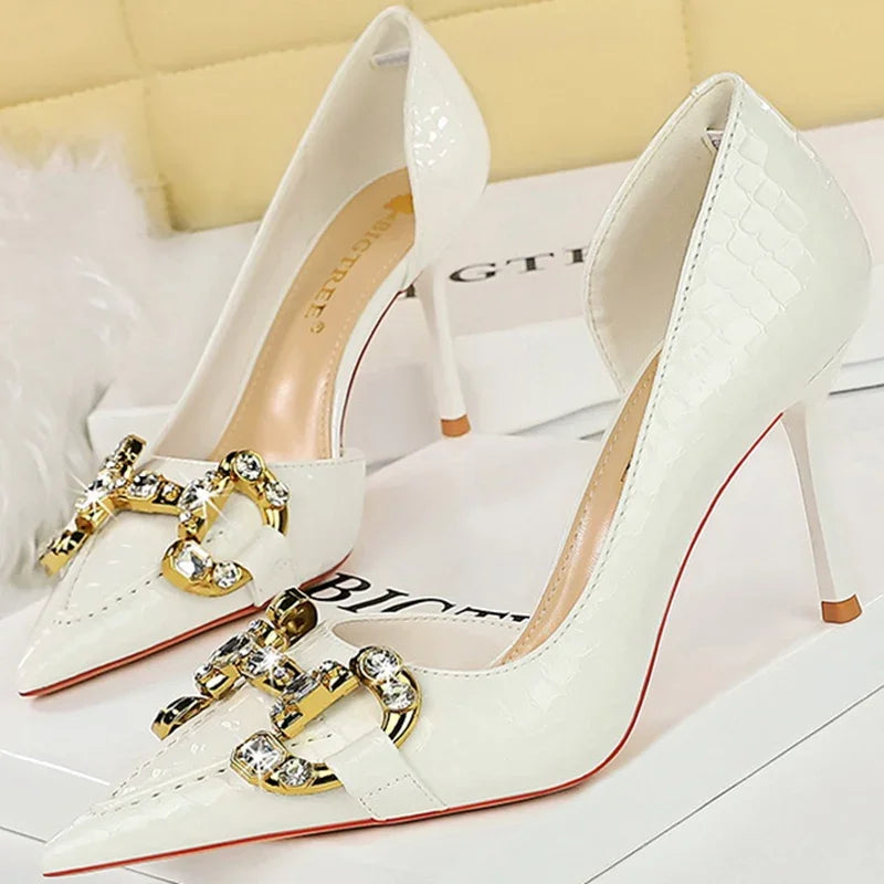 Women 8cm High Heels Hollow Pumps Lady Luxury Designer Replica Bling Metal Chain Crystal Middle Heels Pink Evening Prom Shoes