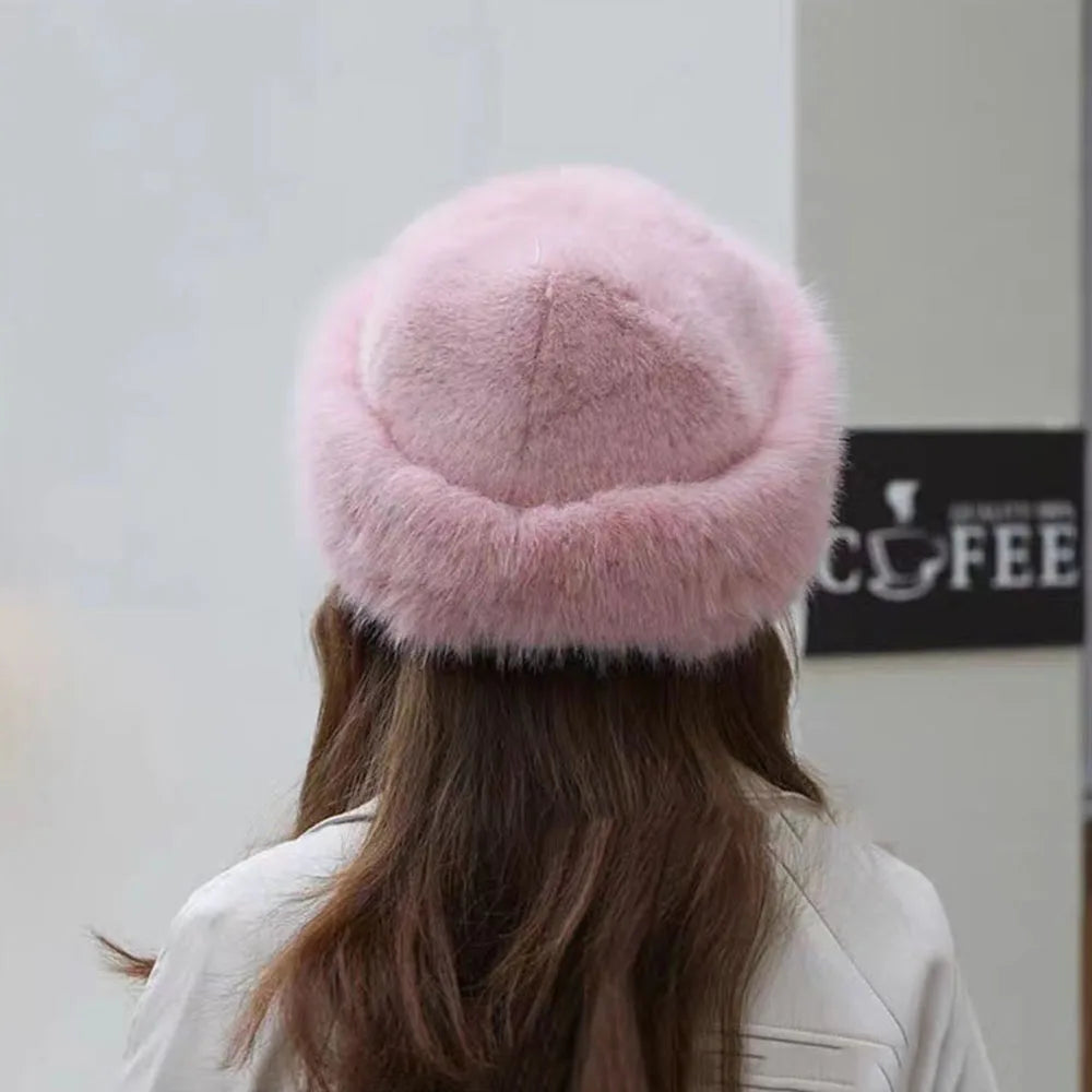 New Women Warm Thick Bucket Hats Fluffy Fur Panama Cap Plush Windproof Ear Protection Caps Solid Luxury Fisherman Hat 2024