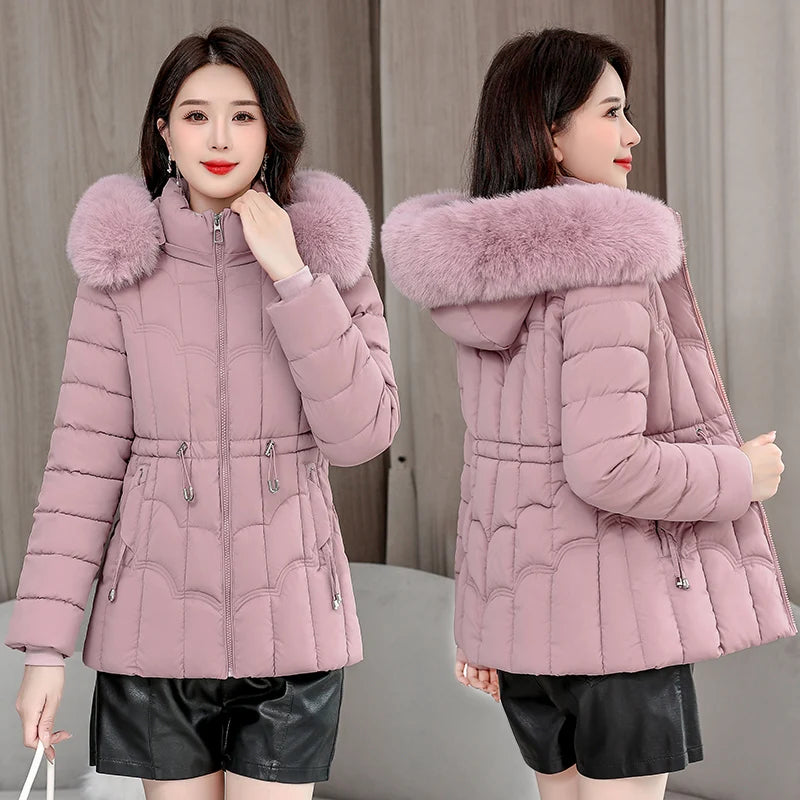 Nouvelle Doudoune Femme Parkas Mode Haute Qualité Chaud Coton Rembourré Manteau Dames Manteau Court À Capuche Survêtements Hauts