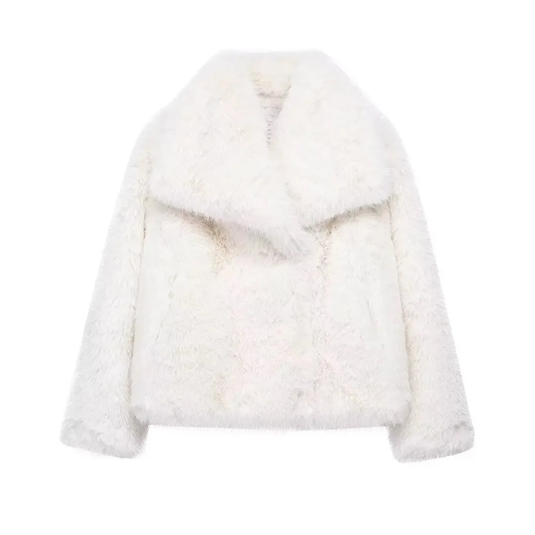 Manteau en fausse fourrure Femme Nouveau dans les manteaux Automne Fourrure Peluche Veste Moelleuse Chaud Rouge Gris Noir Blanc Manteau De Fourrure Vêtements D'extérieur